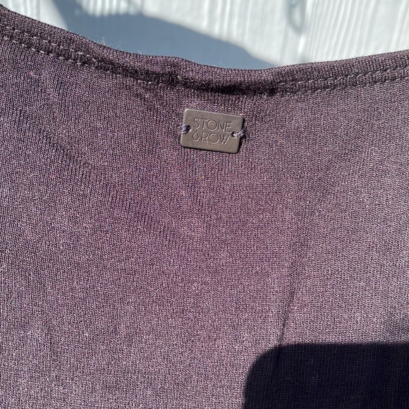 Brand new Volcom body shirt, longs sleeve, and glove balloon sleeve - Picture 3 of 4